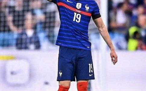 كريم بنزيمة يعلن اعتزاله اللعب الدولي | كورة لايف بلس | koora live Plus | مباريات اليوم بث مباشر جوال kooralive